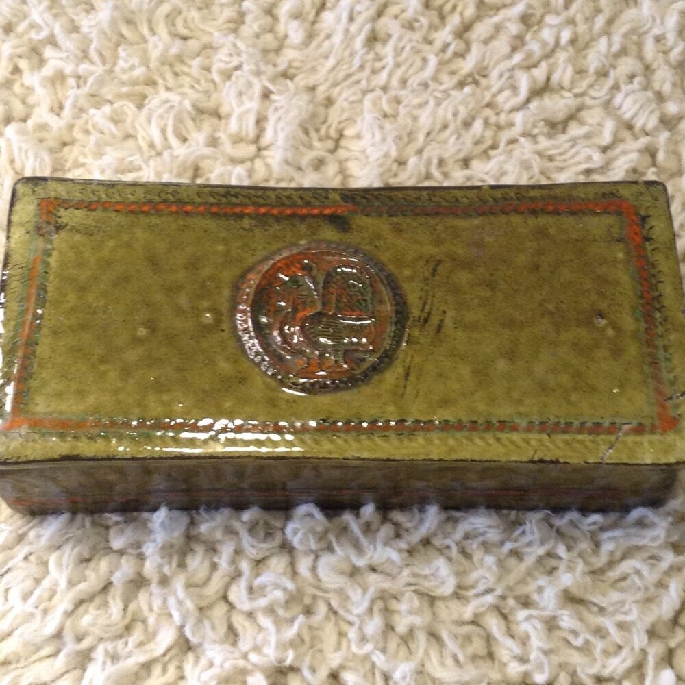 VTG 1960's Arts & Crafts Folk Art Revival trinket box w/Rooster Pottery Glazed